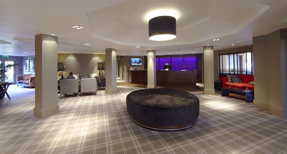 Village Hotel Swindon Exteriör bild